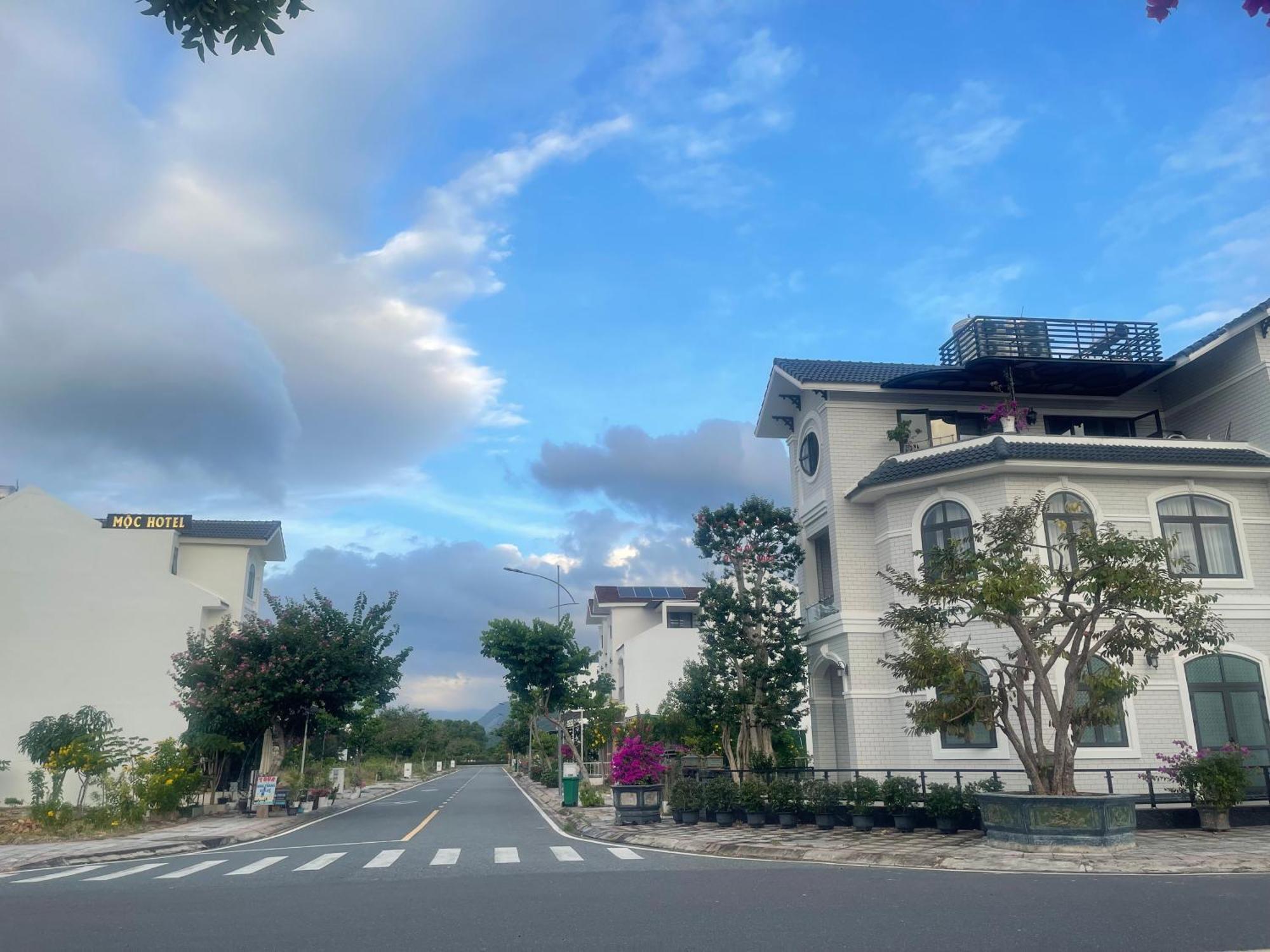 Moc Homestay- Near Bai Dai Beach Cam Lam Exterior foto